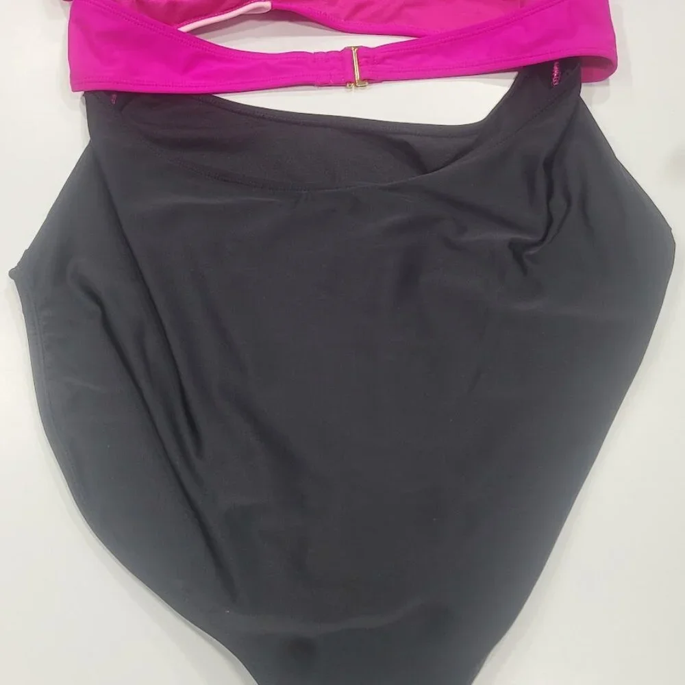 Cyn & Luca Colorblock Cut Out One Piece Swimsuit 3X - Picture 11 of 16